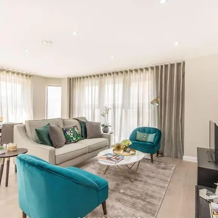 Spacious Modern 3 Bed Apartments In London Bridge With Netflix And Free Carpark Exterior photo